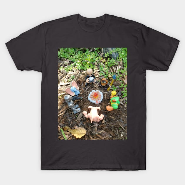 Ewok alien camping friends T-Shirt by Michelleisme